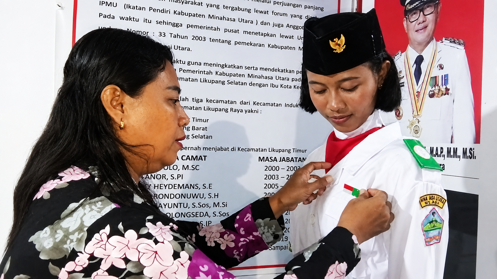 Airmata Damaris di Balik Pin Paskibra: 18 Tahun Mengabdi, Sang Pelatih Kini Melihat Putrinya Meneruskan Jejak